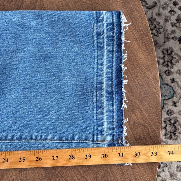 Juniors Wide Leg Rhinestone Pocket Jeans in Medium Denim, 5/27x31 - Picture 11 of 16